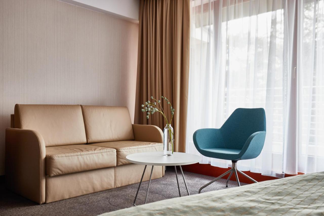 Hotel Dom Zdrojowy Resort & Spa - Destigo Hotels Jastarnia Εξωτερικό φωτογραφία