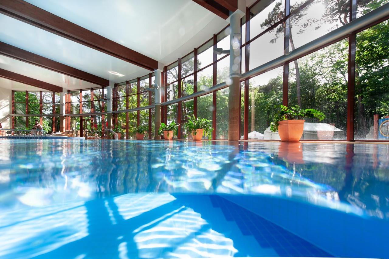 Hotel Dom Zdrojowy Resort & Spa - Destigo Hotels Jastarnia Εξωτερικό φωτογραφία