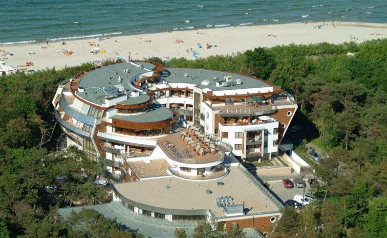 Hotel Dom Zdrojowy Resort & Spa - Destigo Hotels Jastarnia Εξωτερικό φωτογραφία